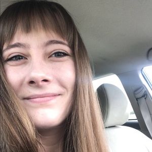 Meet your Posher, Ariel